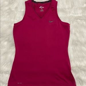 Nike Pro Women’s Size L